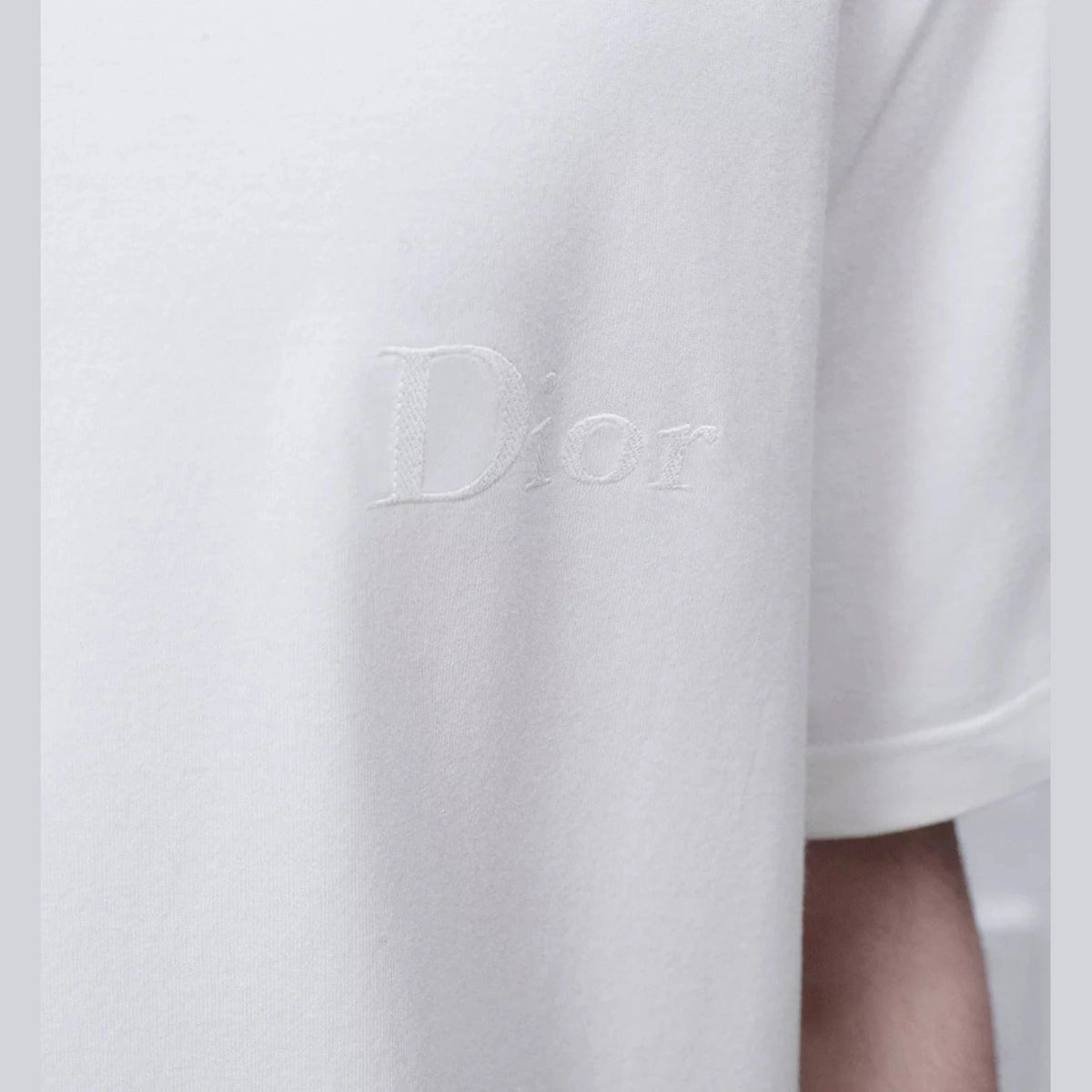 T-Shirt Christian Dior - Logo Brodé - Coupe Relax - Blanc