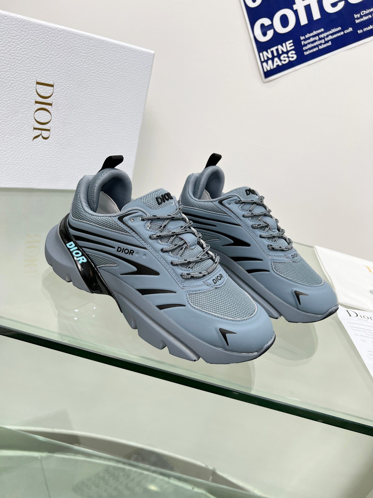 SNEAKER DIOR B44 BLADE A MAILLE GRIS 2025