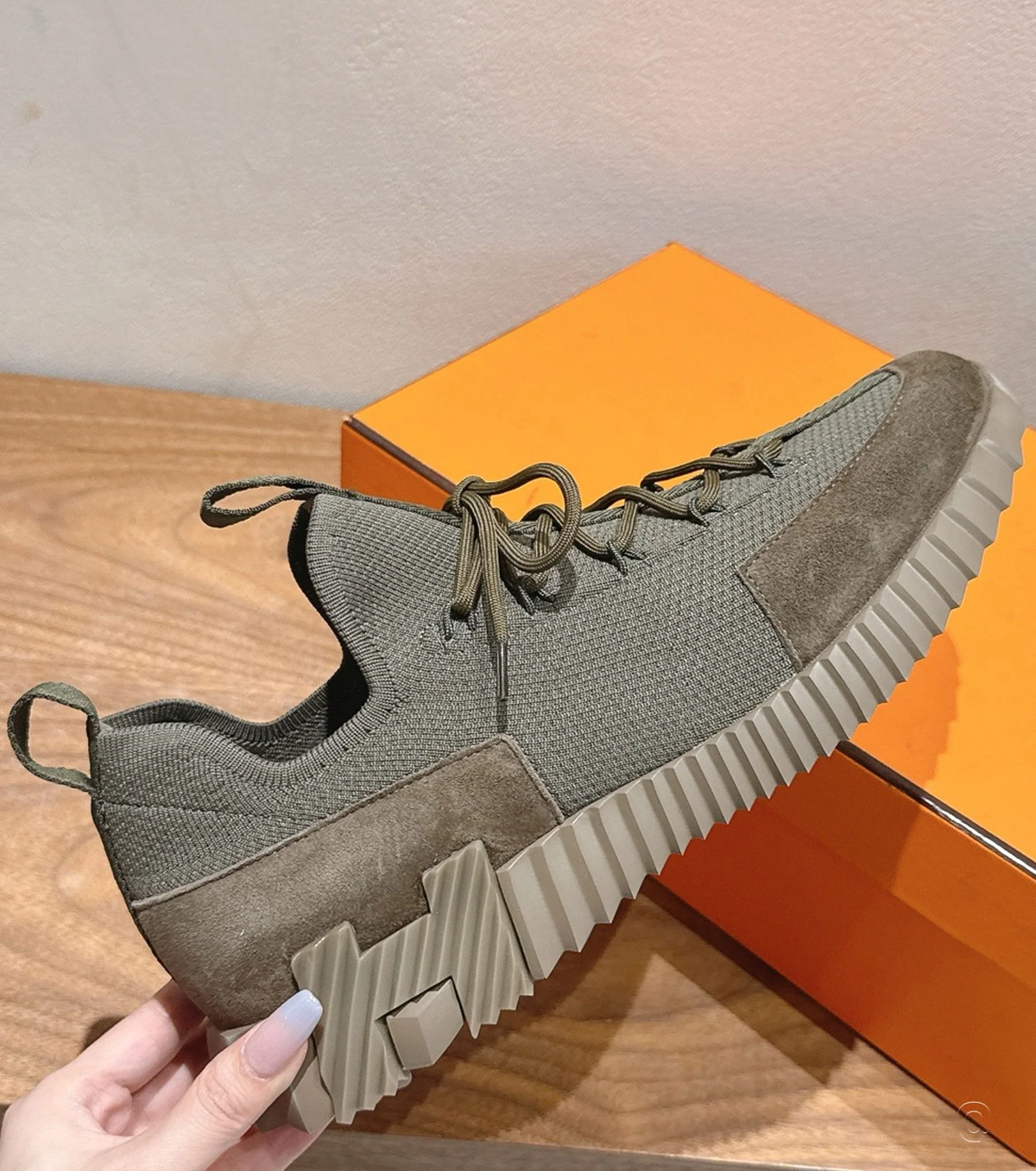 Lift slip-on sneaker