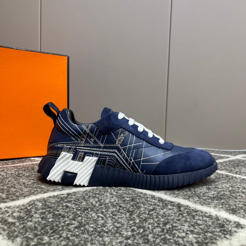 Bouncing sneaker hermes