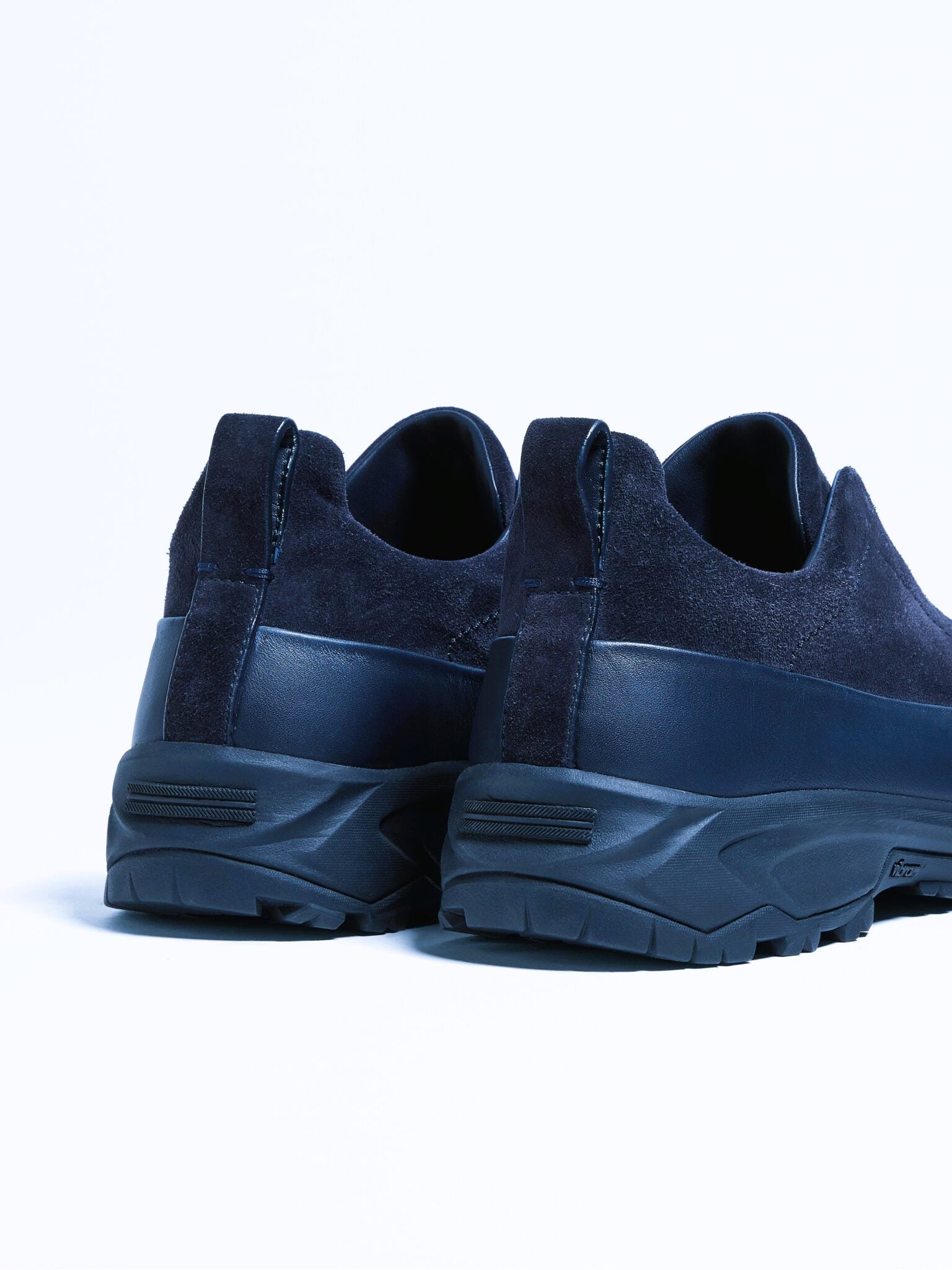 BASKETS ZEGNA TRIPLE STITCH™ MONTE EN CUIR ET VEAU VELOURS EN BLEU