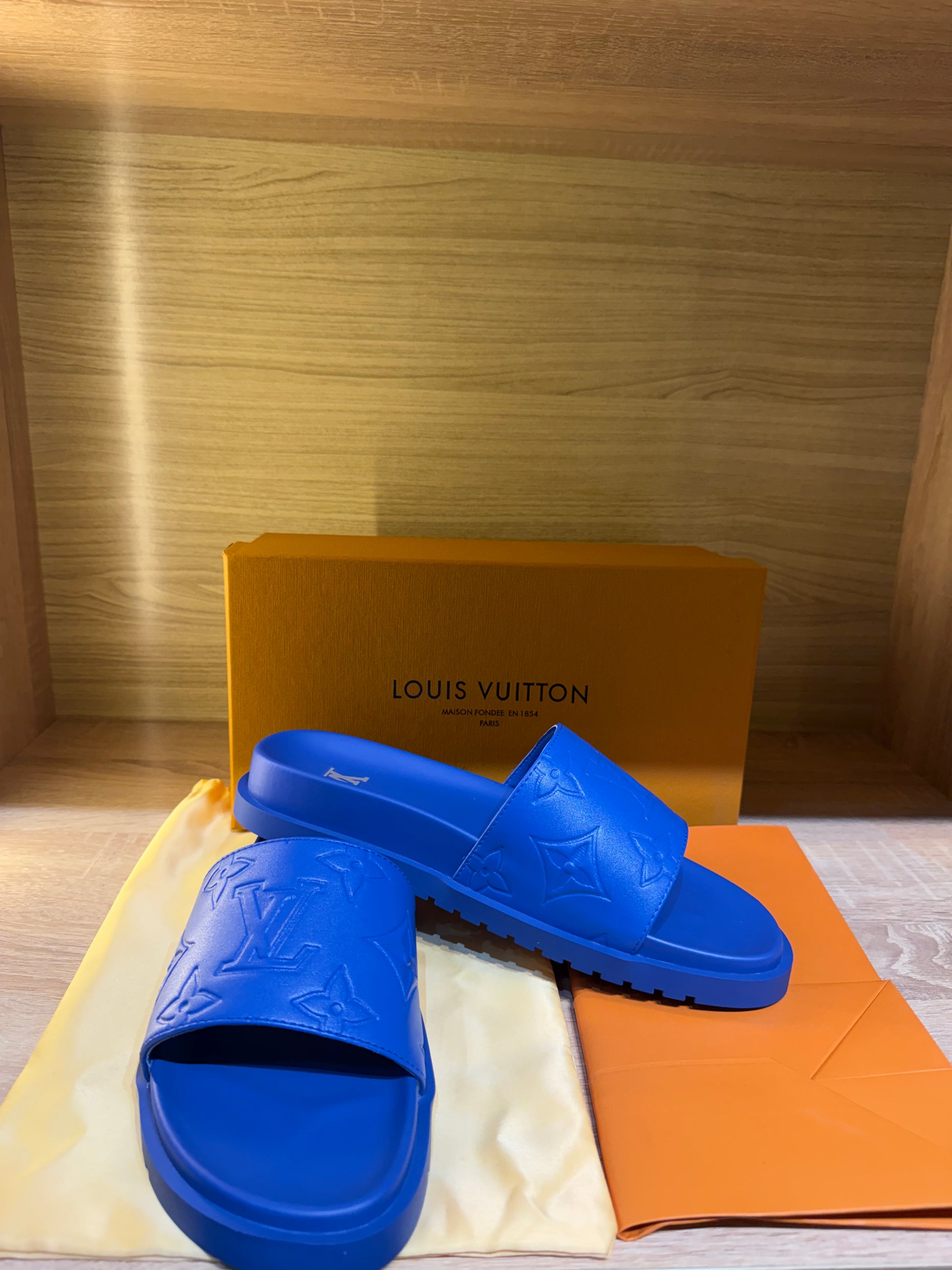 SANDALE LOUIS VUITTON