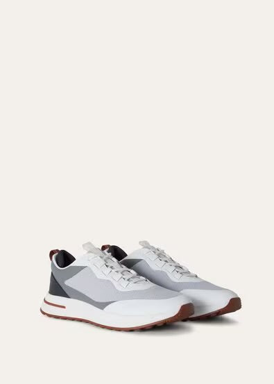 Sneaker Week-End Walk