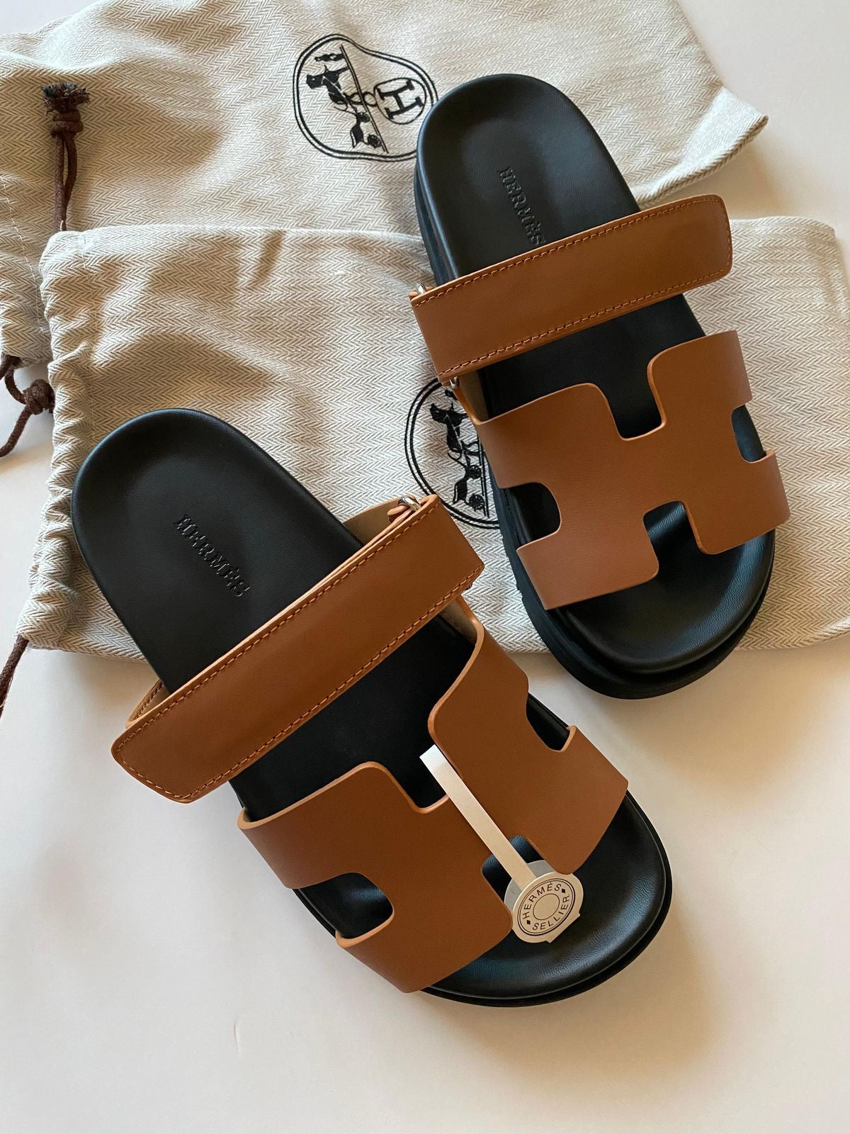 Sandale hermes chypre