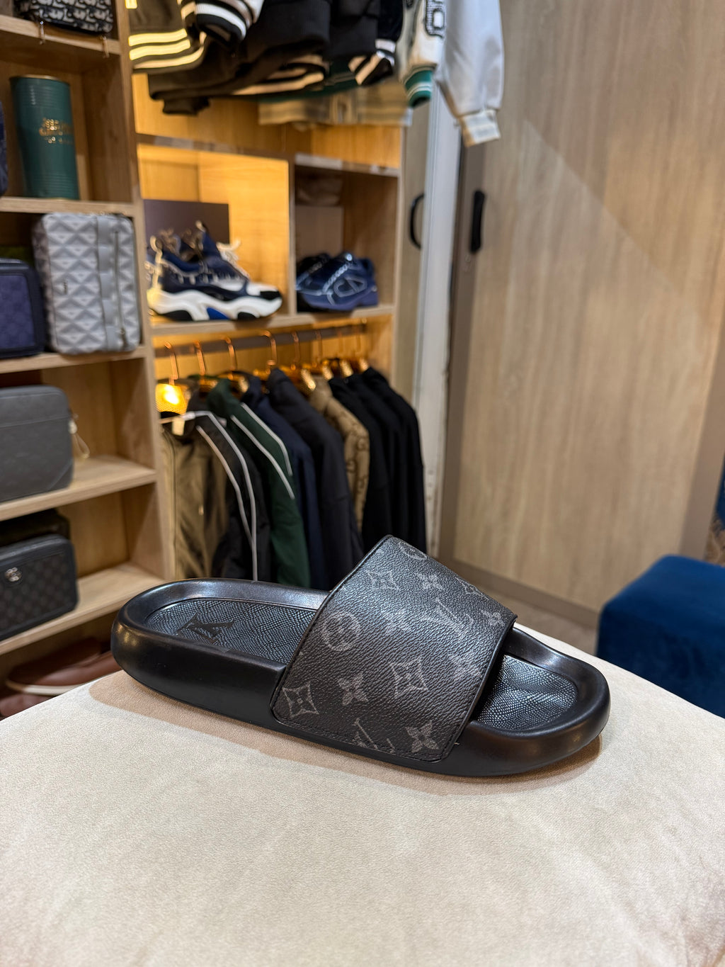 SANDALE LOUIS VUITTON