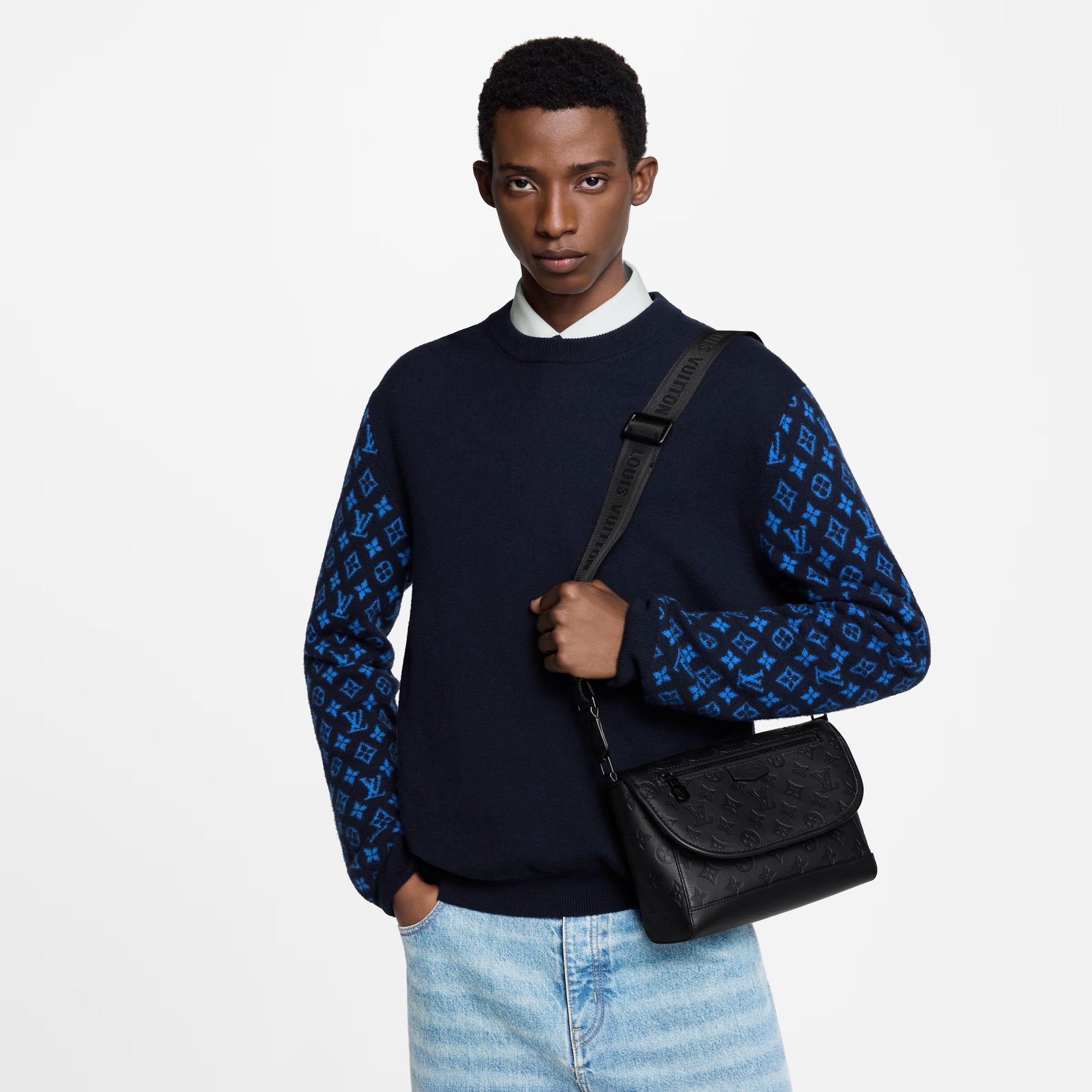 LOUIS VUITTON Sac Pulse Messenger
