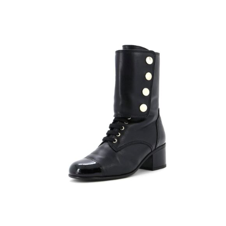 BOTTINES CHENEL AVEC BOUTON LOGO EN NOIR