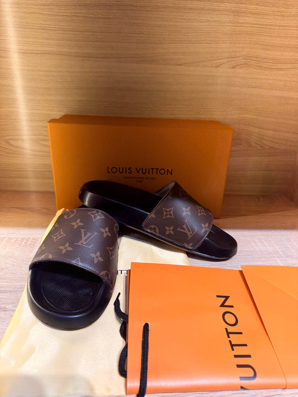 SANDALE LOUIS VUITTON