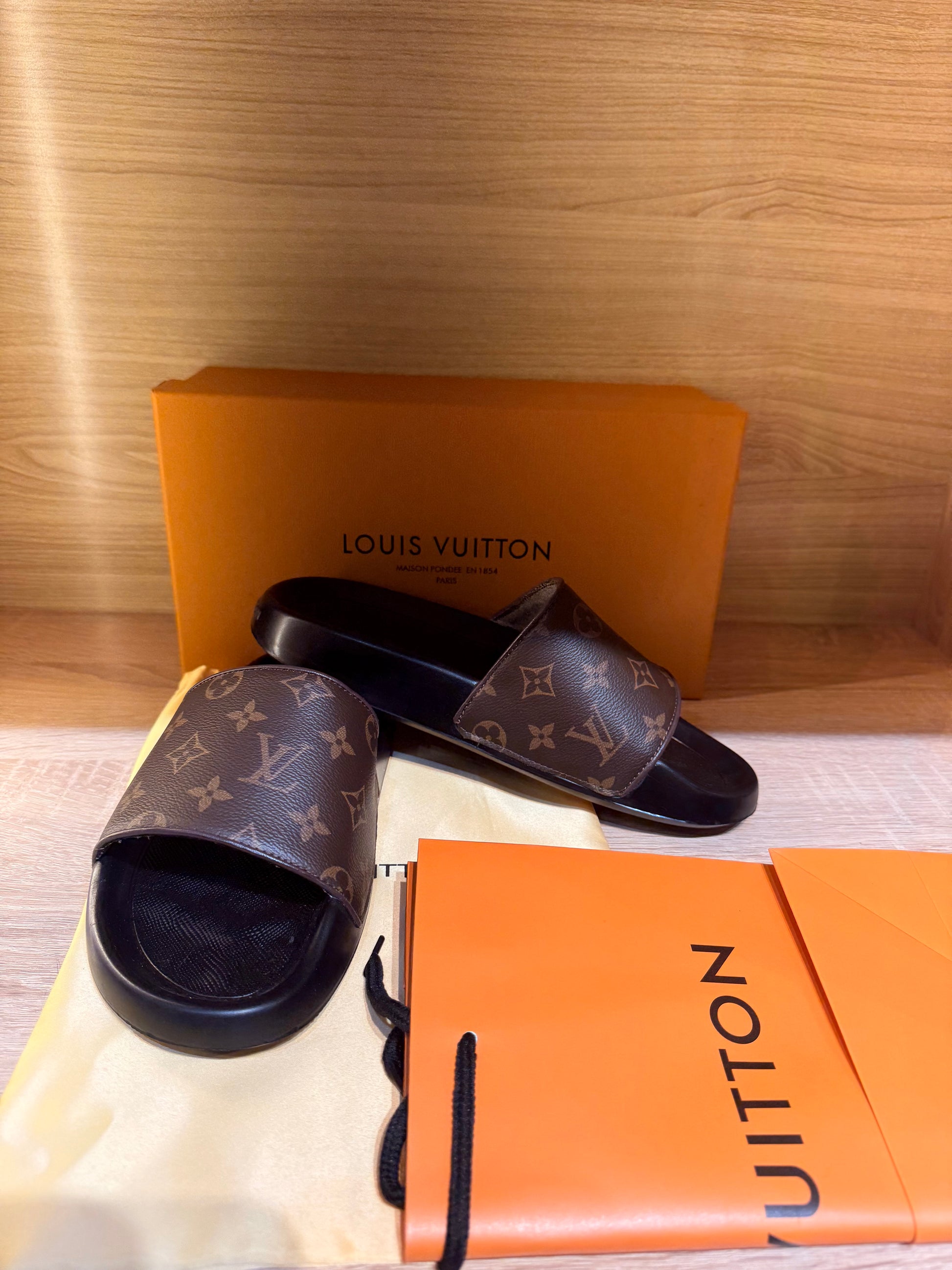 SANDALE LOUIS VUITTON