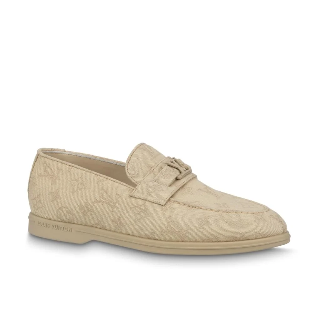 MOCASSIN LOUIS VUITTON EN BLANC CASSE A MOTIF « LOGO