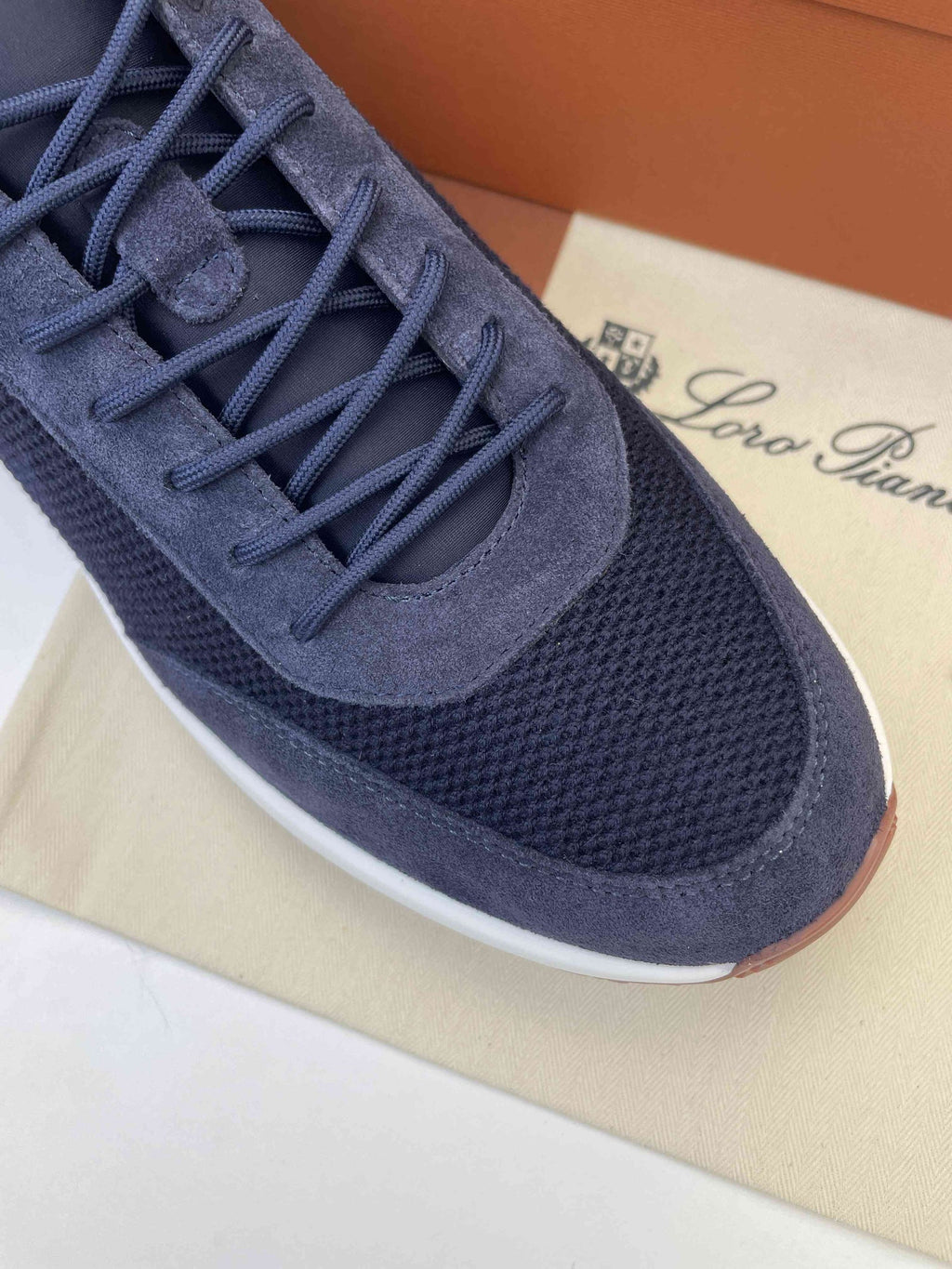 Loro Piana 360 Flexy Walk