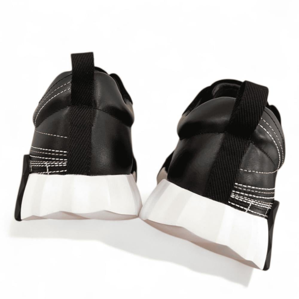 Bouncing sneaker hermes