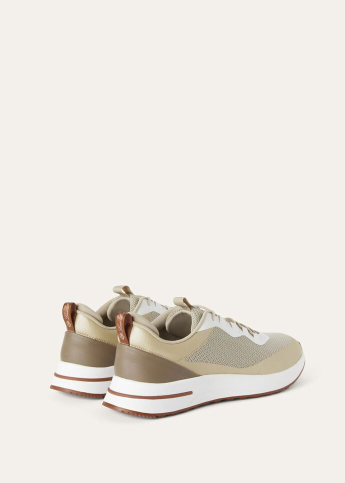 Sneaker Week-End Walk