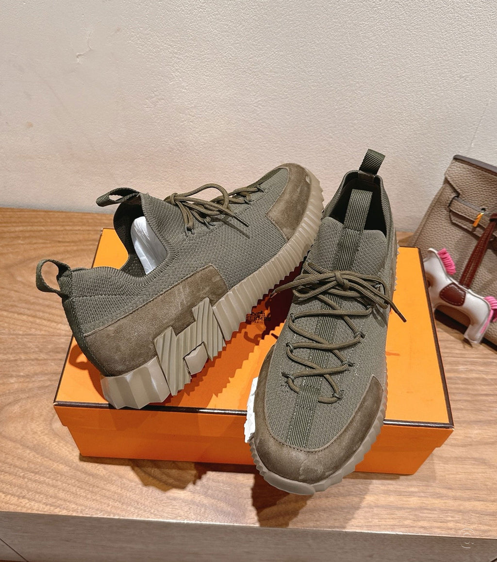Lift slip-on sneaker