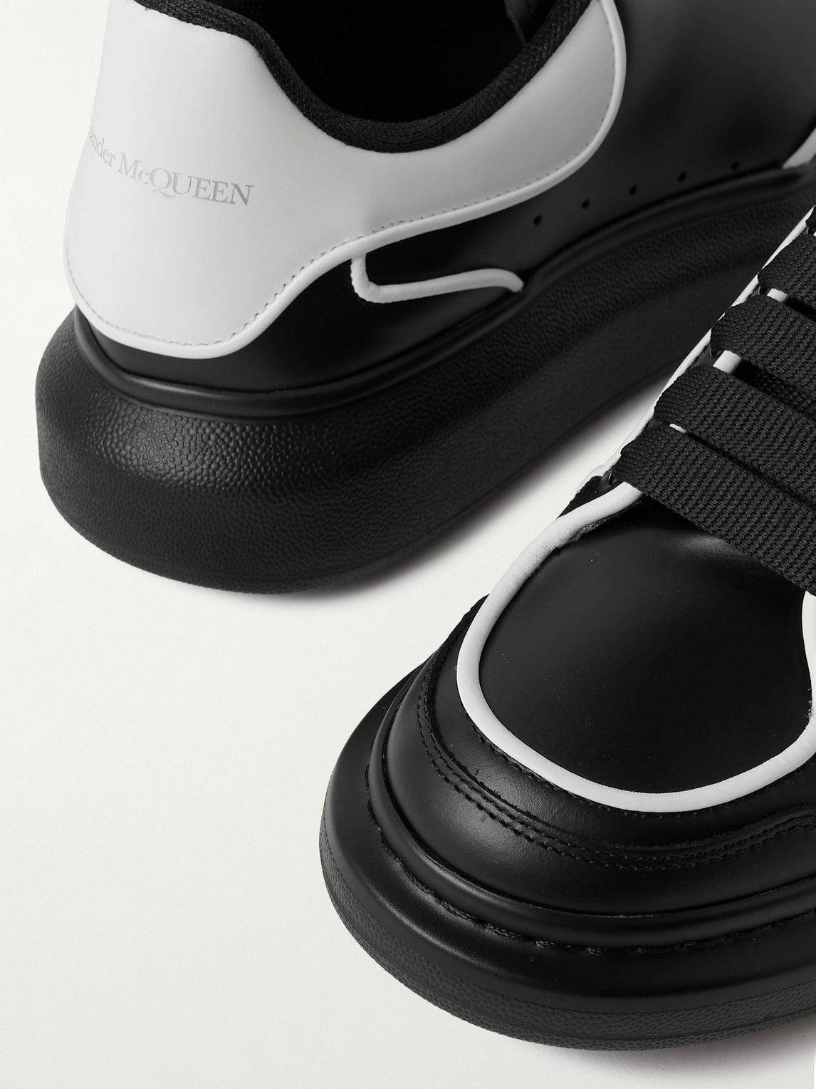 Alexander McQueen The Oversized sneakers SKU: 757710WIA5V1142
