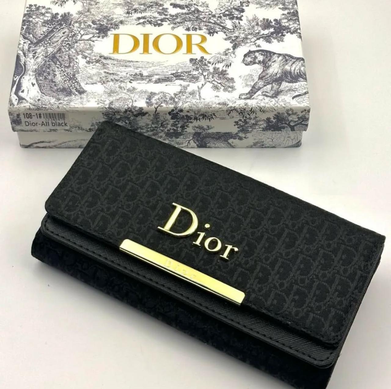 CHRISTAN DIOR CLUTCH HAND