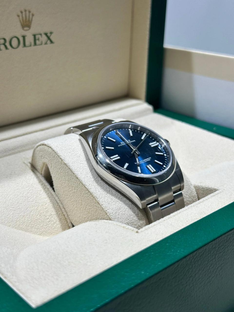 ROLEX OYSTER PERPETUAL